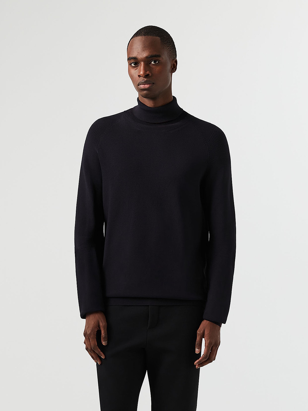Seamless 3D Performance Knit Turtleneck Sweater FUZZO V1.Y5.02